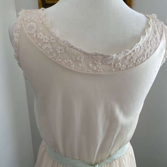 Vintage Negligee Light Blush Long Sheer and Lace Nightgown Sage Sash Medium - Picture 5 of 12